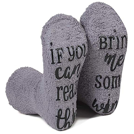 If you can read this, bring me some wine | Fluffy Huissokken | Grijs