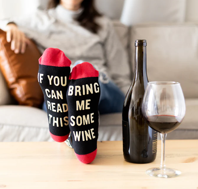 If you can read this, bring me some wine | Sokken