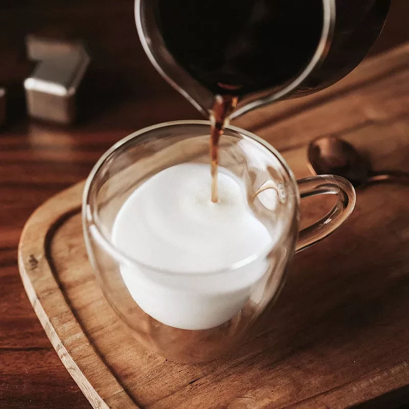 dubbelwandig theeglas in hartvorm | cadeauplek