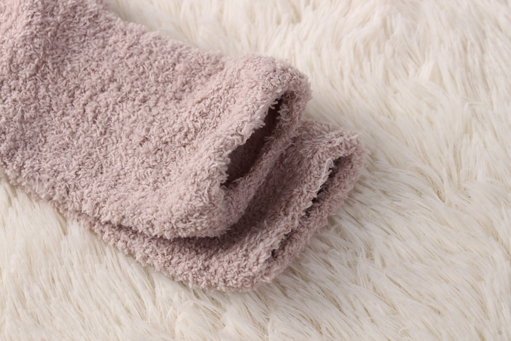 Fluffy sokken beige details | cadeauplek