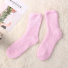 Fluffy sokken licht roze | cadeauplek