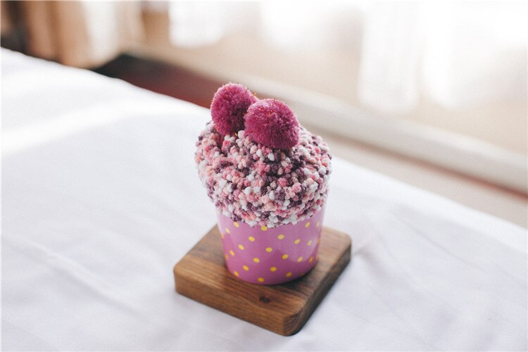 Fluffy huissokken roze bruin cupcakeverpakking | Cadeauplek